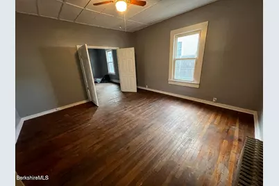 98 Lincoln St #A, Pittsfield, MA 01201 - Photo 5