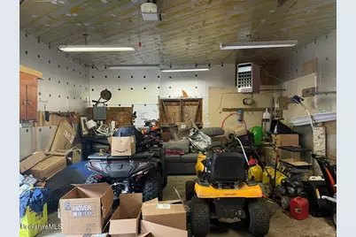 1320 Church St, North Adams, MA 01247 - Photo 27