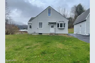 1320 Church St, North Adams, MA 01247 - Photo 3