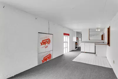 260 Columbus Ave, Pittsfield, MA 01201 - Photo 9