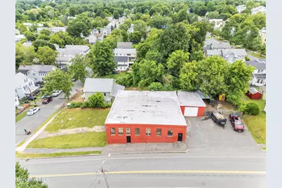 260 Columbus Ave, Pittsfield, MA 01201 - Photo 25