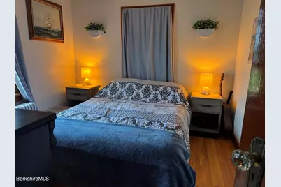 13 Water St, Adams, MA 01220 - Photo 11