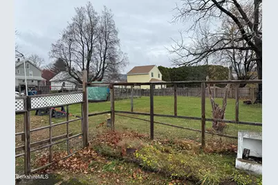 13 Water St, Adams, MA 01220 - Photo 17