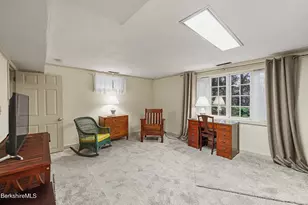 36 W Center Rd, West Stockbridge, MA 01266 - Photo 23