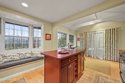 36 W Center Rd, West Stockbridge, MA 01266 - Photo 11