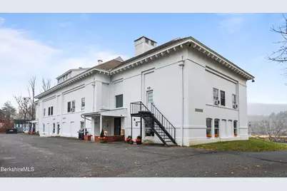 55 Crystal St, Lenox, MA 01240 - Photo 39