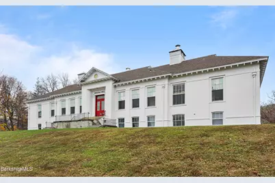 55 Crystal St, Lenox, MA 01240 - Photo 5