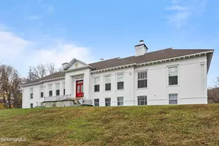 55 Crystal St, Lenox, MA 01240 - Photo 5