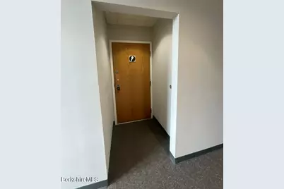 34 Depot St, Pittsfield, MA 01201 - Photo 7