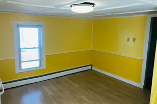 35 Pleasant St, Pittsfield, MA 01201 - Photo 19