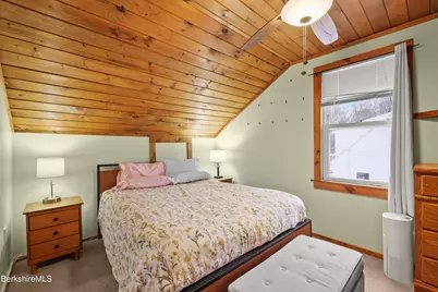 55 Newton Ave, Pittsfield, MA 01201 - Photo 17