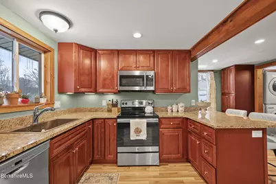 55 Newton Ave, Pittsfield, MA 01201 - Photo 13