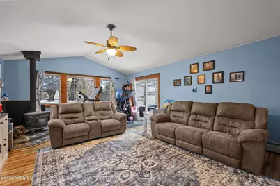 55 Newton Ave, Pittsfield, MA 01201 - Photo 5