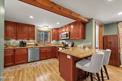 55 Newton Ave, Pittsfield, MA 01201 - Photo 11