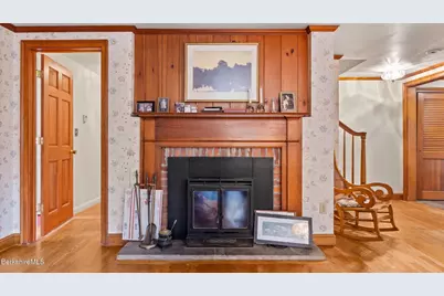 3 Pleasant View Dr, Great Barrington, MA 01230 - Photo 5