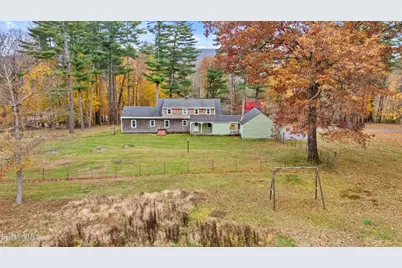 3 Pleasant View Dr, Great Barrington, MA 01230 - Photo 7