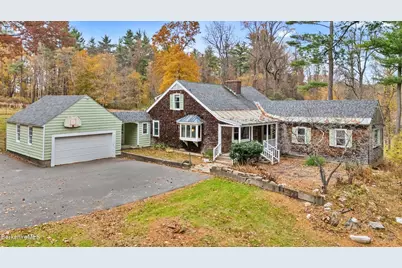 3 Pleasant View Dr, Great Barrington, MA 01230 - Photo 3