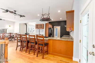 16 Opeechee St, Lanesborough, MA 01237 - Photo 5