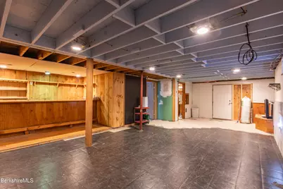 16 Opeechee St, Lanesborough, MA 01237 - Photo 29