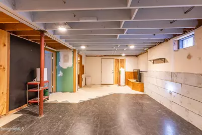 16 Opeechee St, Lanesborough, MA 01237 - Photo 31