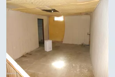 14 Glassworks Rd, Lanesborough, MA 01224 - Photo 19