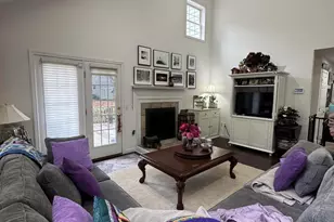 9102 Mountainside Dr, Hancock, MA 01237 - Photo 11