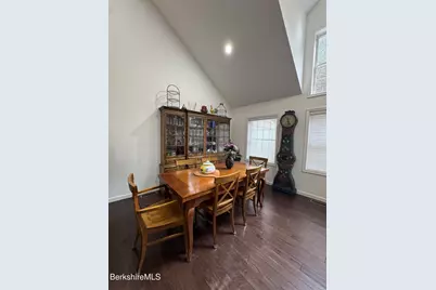 9102 Mountainside Dr, Hancock, MA 01237 - Photo 11