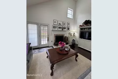9102 Mountainside Dr, Hancock, MA 01237 - Photo 7