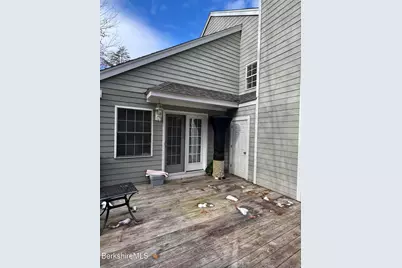 9102 Mountainside Dr, Hancock, MA 01237 - Photo 29