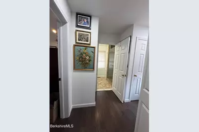9102 Mountainside Dr, Hancock, MA 01237 - Photo 13
