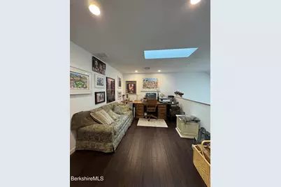 9102 Mountainside Dr, Hancock, MA 01237 - Photo 19