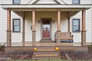 573 Stafford Hill Rd, Cheshire, MA 01225 - Photo 3