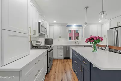 67 Cherry St, North Adams, MA 01247 - Photo 17