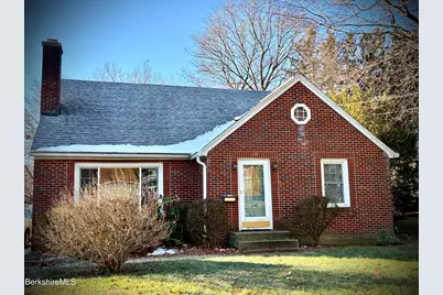 135 Allengate Ave, Pittsfield, MA 01201 - Photo 39