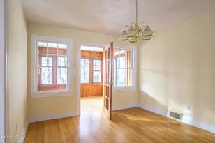 135 Allengate Ave, Pittsfield, MA 01201 - Photo 7