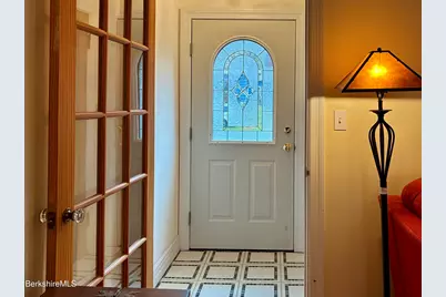 135 Allengate Ave, Pittsfield, MA 01201 - Photo 5