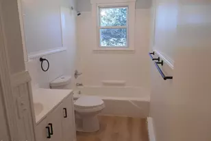 31 Eric Dr, Pittsfield, MA 01201 - Photo 9