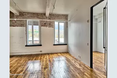 520 State Rd #203, North Adams, MA 01247 - Photo 9