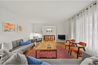 34 Galway Ct, Lenox, MA 01240 - Photo 3