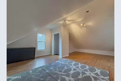 10 Enterprise St, Adams, MA 01220 - Photo 9