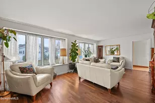 25 Calumet St, Pittsfield, MA 01201 - Photo 11