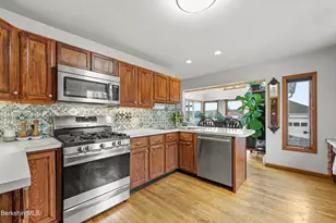 25 Calumet St, Pittsfield, MA 01201 - Photo 15