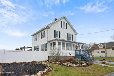 25 Calumet St, Pittsfield, MA 01201 - Photo 3