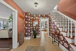 25 Calumet St, Pittsfield, MA 01201 - Photo 7