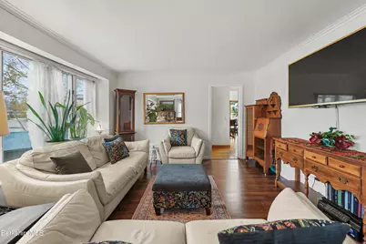 25 Calumet St, Pittsfield, MA 01201 - Photo 9