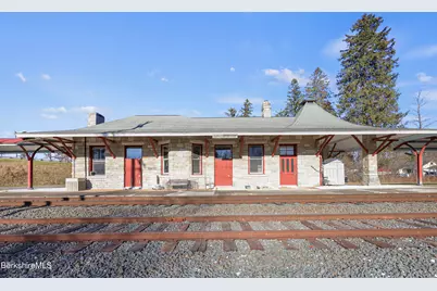 2 Depot St, Stockbridge, MA 01262 - Photo 11