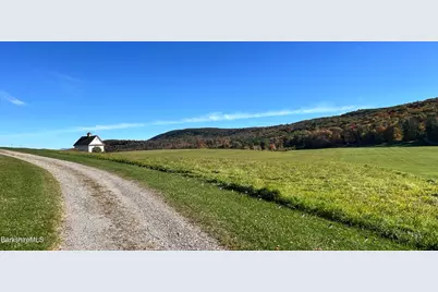 1130 East Rd, Richmond, MA 01254 - Photo 21