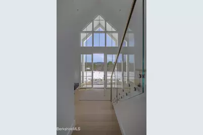 21A Interlaken Rd, Stockbridge, MA 01262 - Photo 3