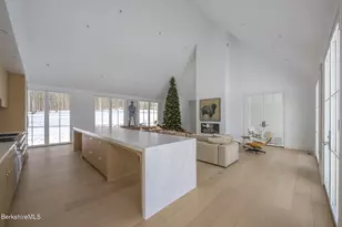 21A Interlaken Rd, Stockbridge, MA 01262 - Photo 7