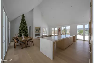21A Interlaken Rd, Stockbridge, MA 01262 - Photo 19